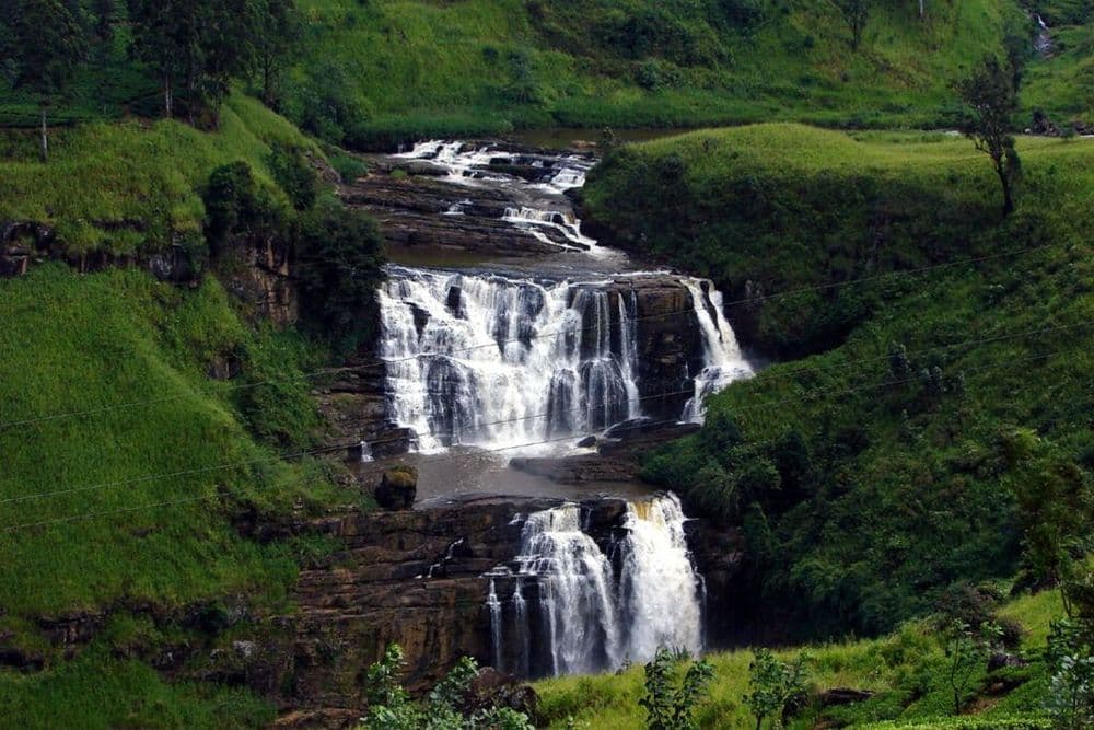 Versteckte Wasserfälle Sri Lankas: Unberührte Schönheit der Natur
